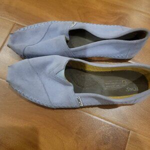 Used Baby Blue Toms Women's 8.5